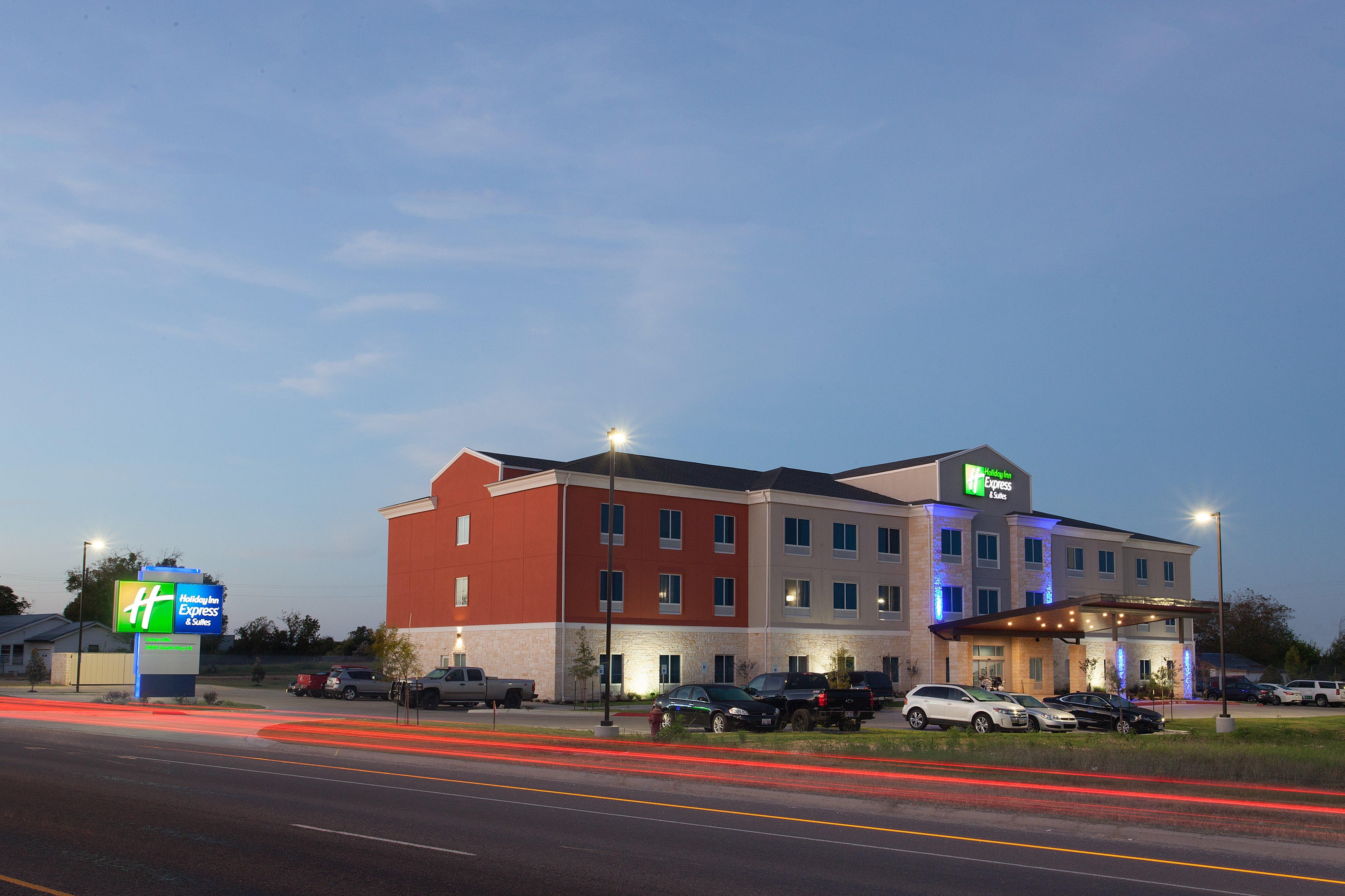 Holiday Inn Express & Suites Gatesville - N. Ft Hood By Ihg Exterior foto