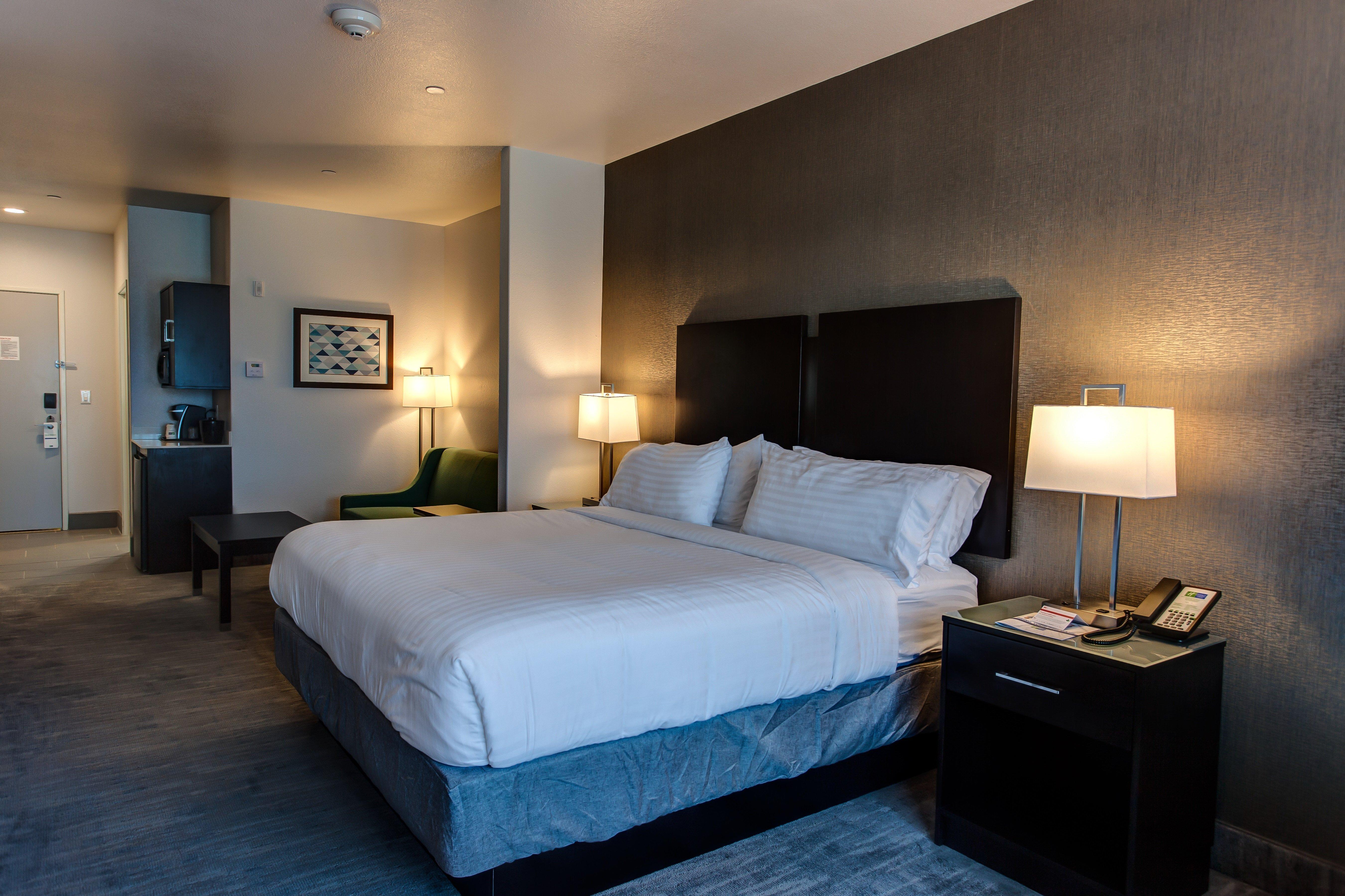 Holiday Inn Express & Suites Gatesville - N. Ft Hood By Ihg Exterior foto